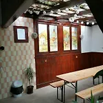 Old Town Boutique Brassó